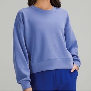 Lululemon Perfectly Oversized Cropped Crew Softstreme- size 8